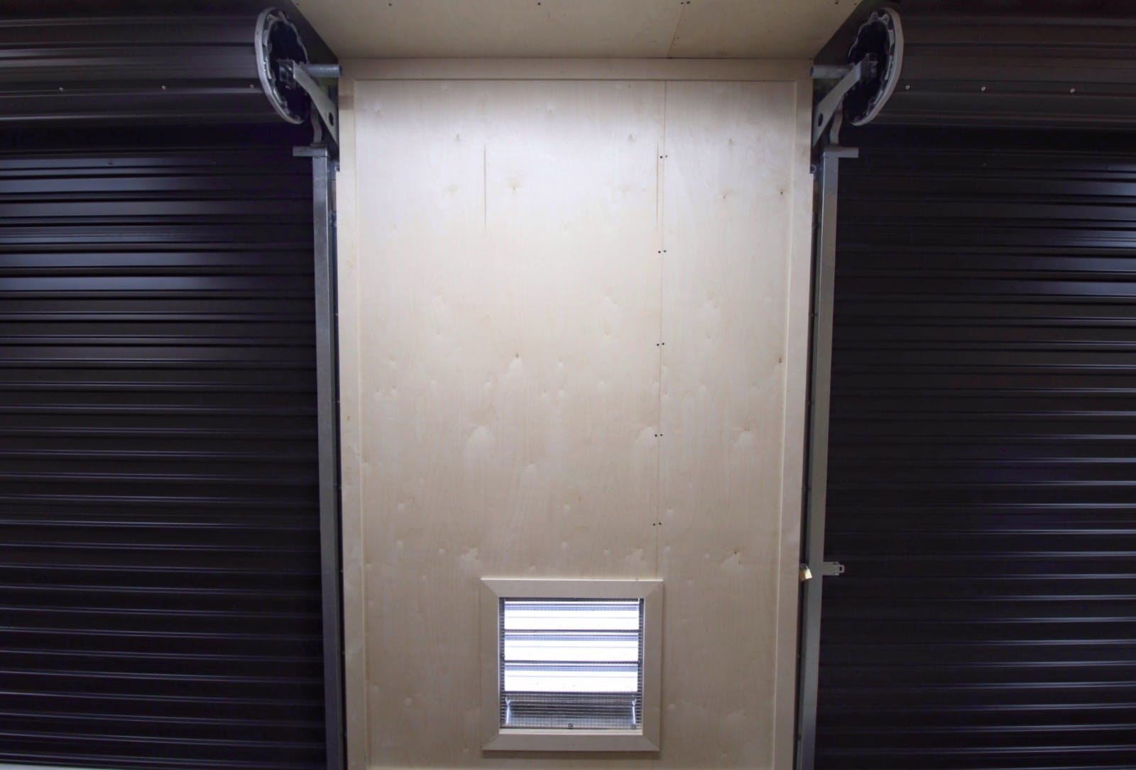 40&prime; Compressor Room - Backstorage Containers LLC