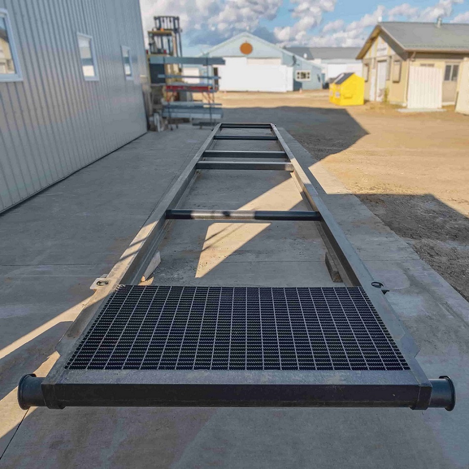 40&rsquo; Container skid w/ twist lock &ldquo;Grated&rdquo; - Backstorage Containers LLC