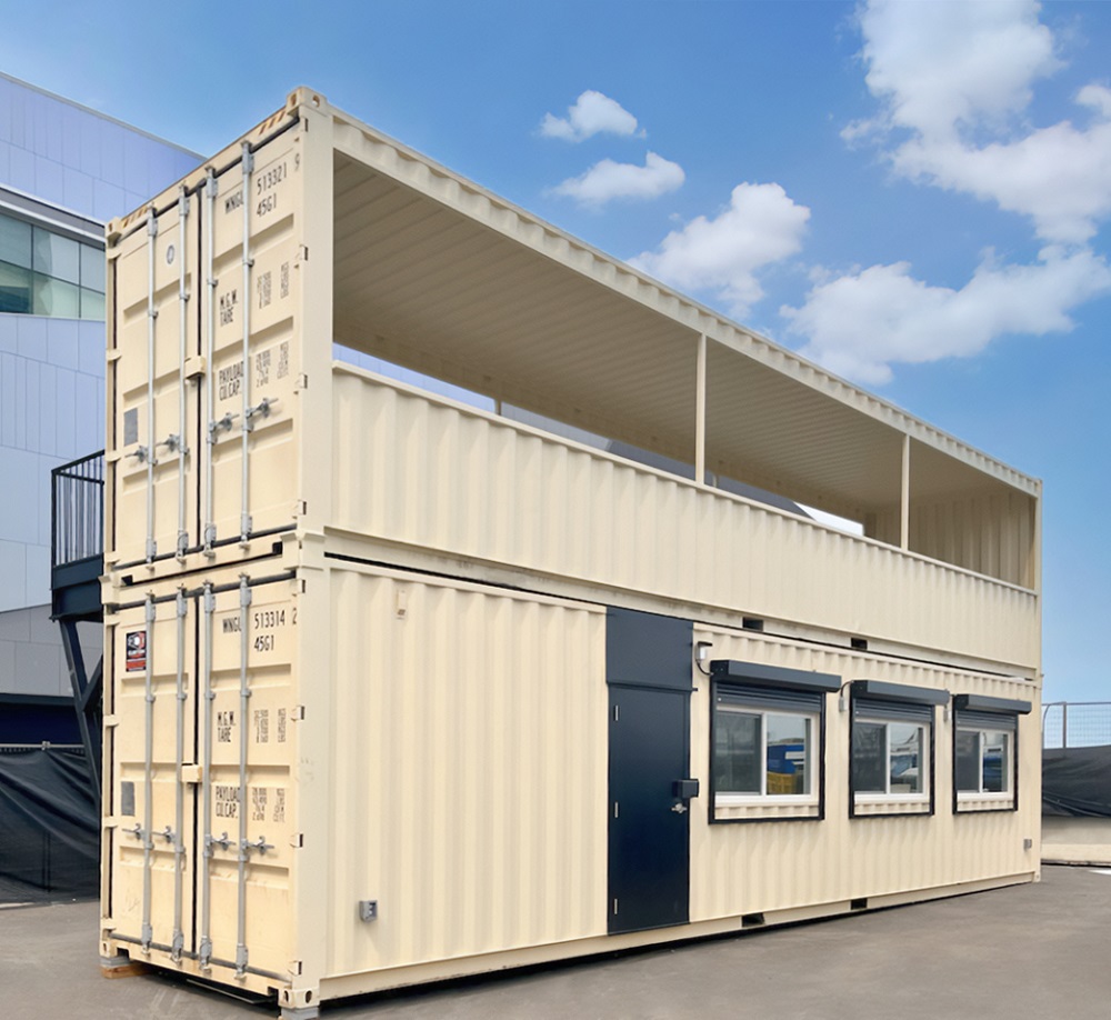 40&rsquo;HC VIP Area with Patio for the Oilers - Backstorage Containers LLC